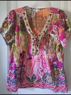 dressbarn Pink Floral Beaded V-Neck Tunic